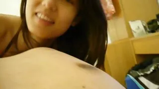 Sale euro salope film x amateur streaming enculée brutalement en position de levrette
