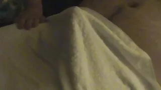 La propriétaire de la chatte poilue site porno arab gratuit Rebecca Starr se fait baiser sale