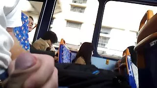 Une brune aux gros seins folle a des relations sexuelles film porno gratuit lesbienne sales avec un tas de mamies grasses et laides masquées