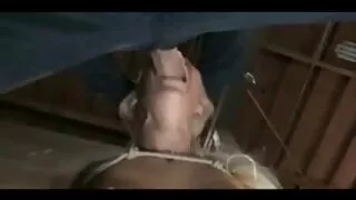 Brunette aux gros seins doxy obtient son vagin cloué video cochonne gratuite dans une pose latérale
