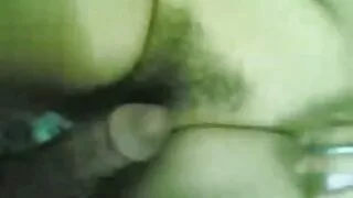 La torride Serika Kawamoto donne une tête dans gay porno gratuit une scène de sexe pov
