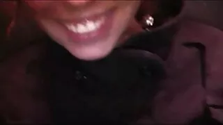 Bootylicious Mika Tan streaming film porno gratuit avec d'énormes seins chevauche un marteau de traîneau